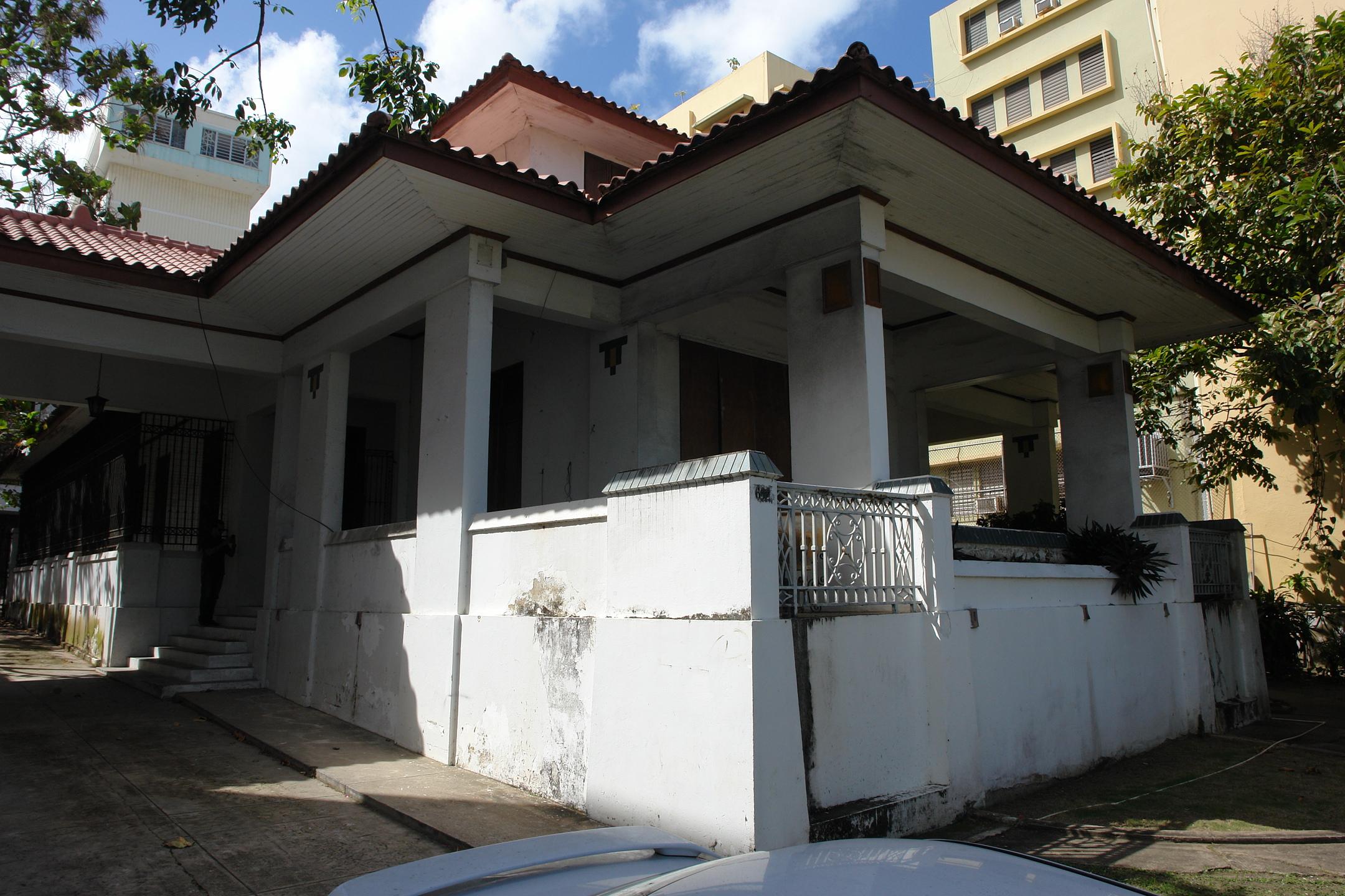 Residencia Dr. Eugenio Fernández García - Ponce de León 652 - San Juan (Miramar) - 2012 00057
